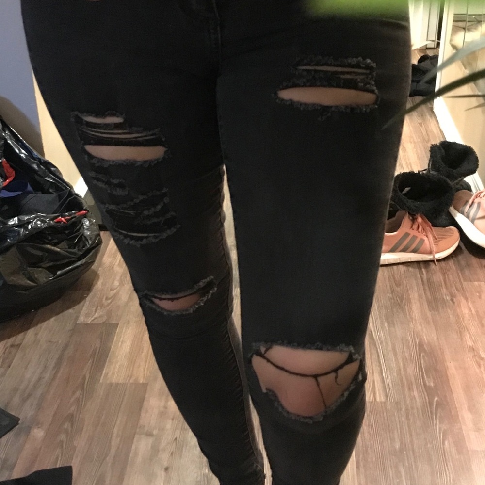 High waisted jeans